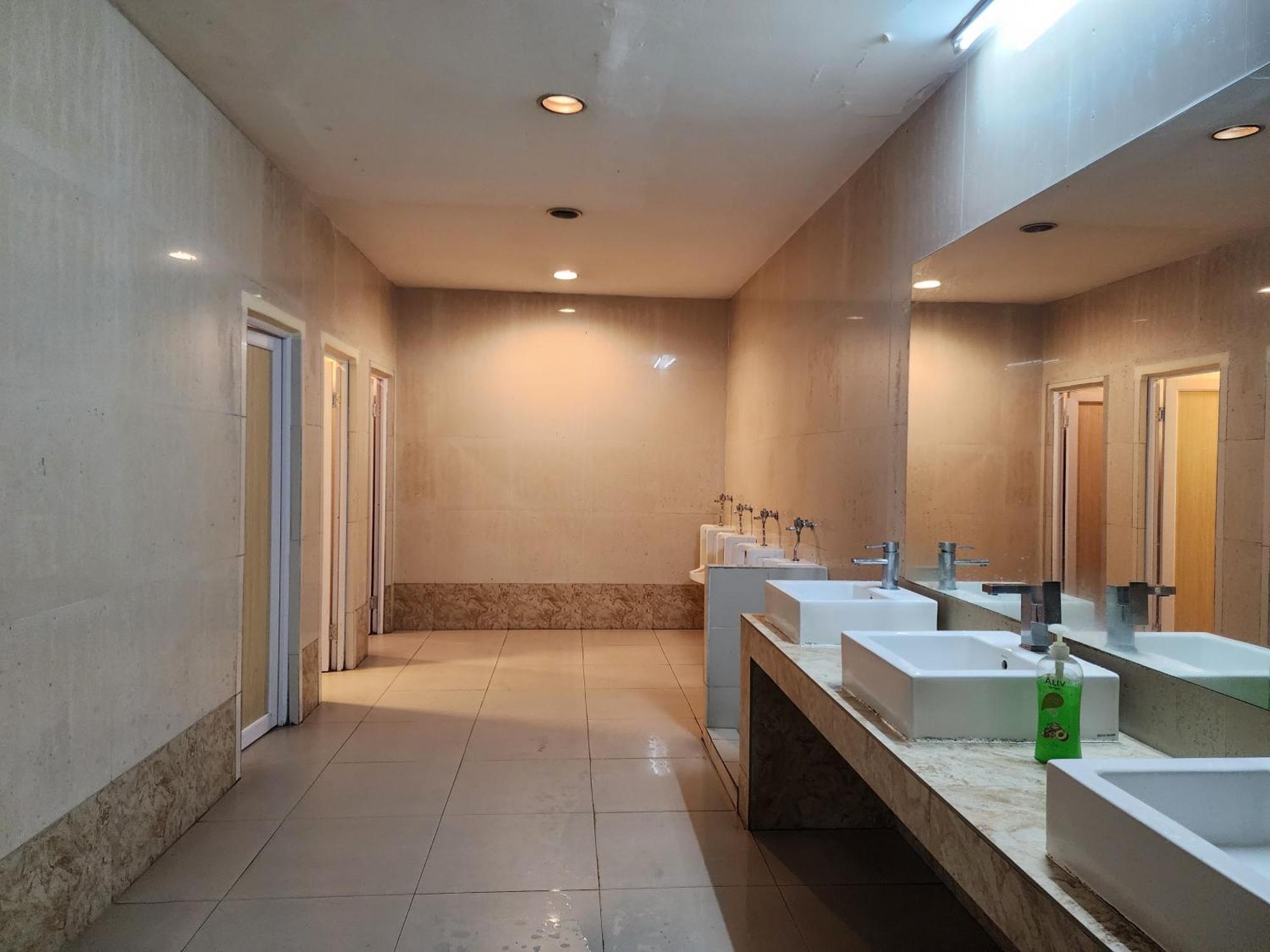 Regalia Couples Klcc Apartment Kuala Lumpur